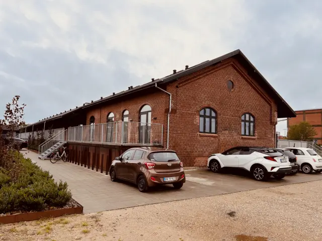 Billede af Holstebro Stations varehus.
