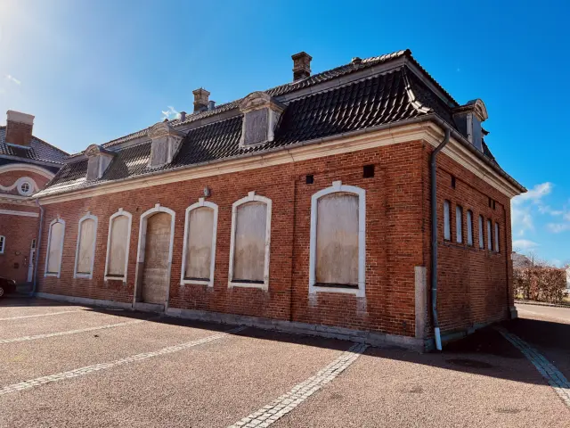 Billede af Korsør Stations varehus.