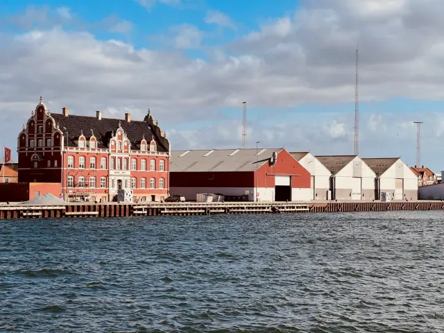 Billede af Korsør Station - Station er nedrevet, men Korsør Station har ligget her.