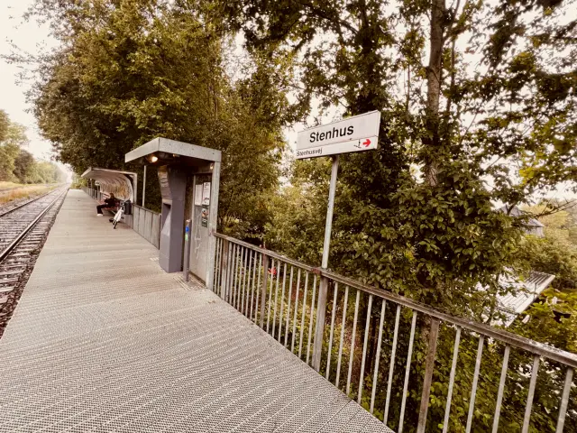 Billede af Stenhus Station.
