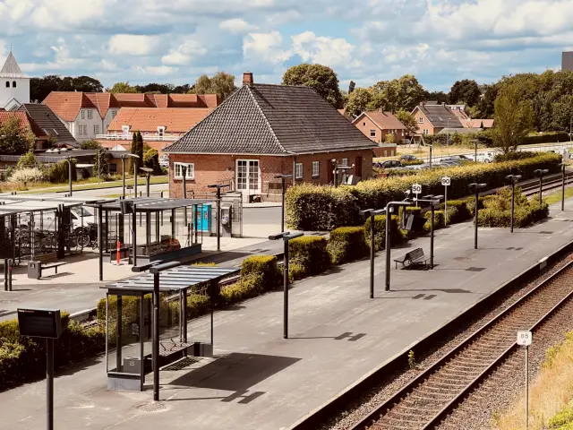 Billede af Brande Stations varehus.