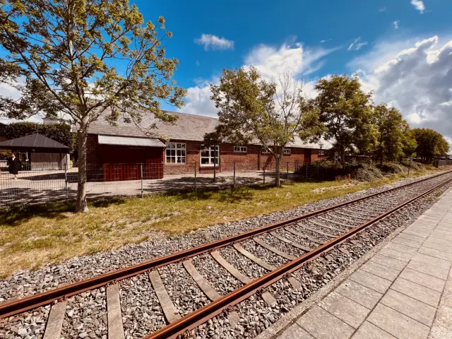 Billede af Skjern Stations varehus.