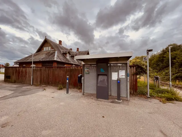 Billede af Vedde Station.