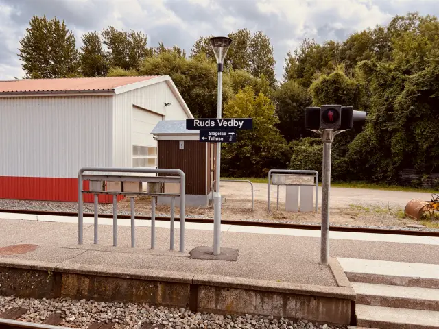 Billede af Ruds Vedby Station.