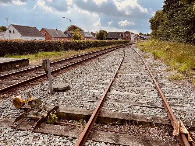 Billede af Lunde J Stations sporareal.