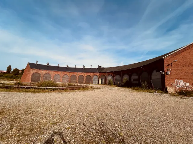 Billede af Viborg Stations remise.