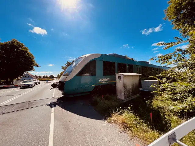 Billede af ARRIVA AR 1022 fotograferet ud for Ribe Nørremark Station.