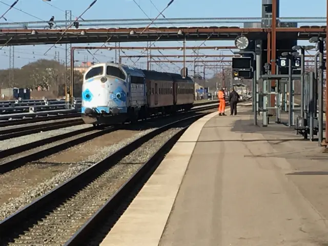 Billede af DSB MY 1126 fotograferet ud for Odense Banegård Center.