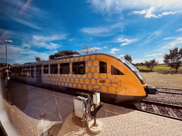Billede af LT DM 507, tidligere NJJ DM 507 fotograferet ud for Grænge Station.