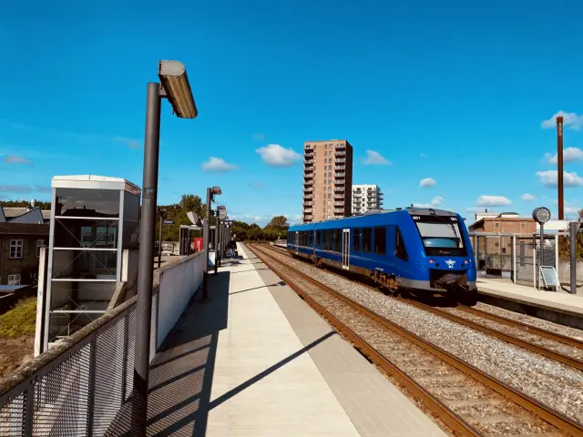 Billede af NJJ LM 601 fotograferet ud for Aalborg Vestby Station.
