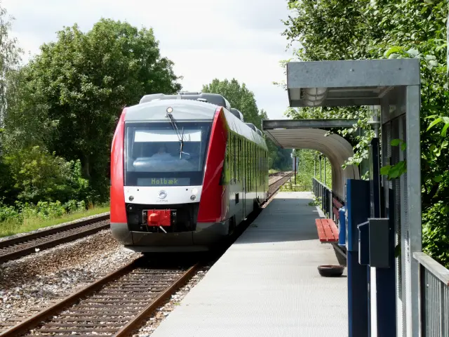 Billede af RTOG 2025-2125, tidligere VL 2025-2125 fotograferet ud for Stenhus Station.