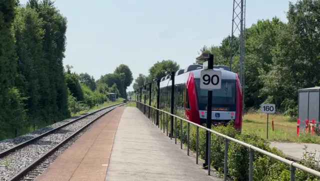 Billede af LT 2031-2131, tidligere VL 2031-2131 fotograferet ud for Havdrup Station.