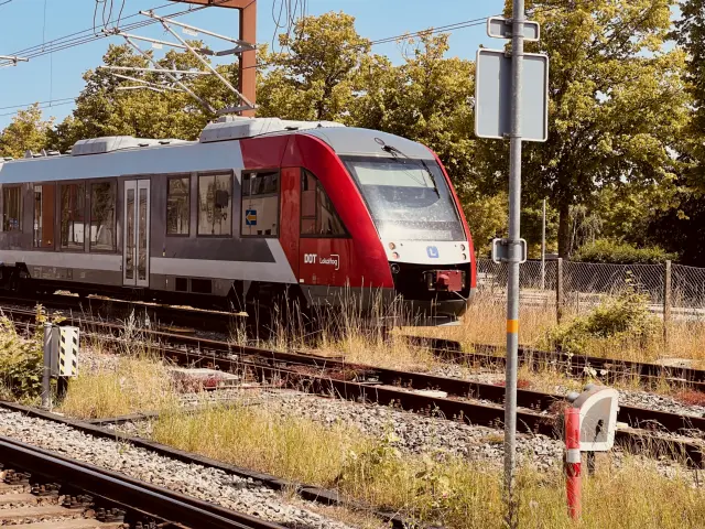 Billede af LT 2031-2131, tidligere VL 2031-2131 fotograferet ud for Køge Station.