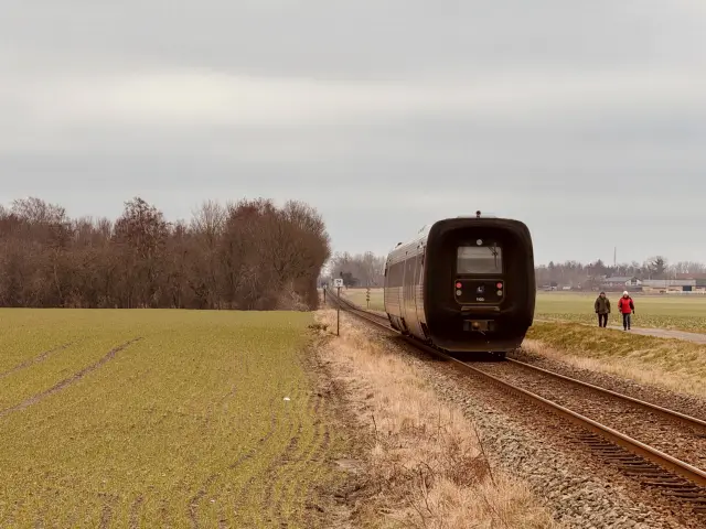 Billede af LT FS 1103, tidligere LJ FS 1103 fotograferet ud for det nedlagte Sønderstrup Sidespor.
