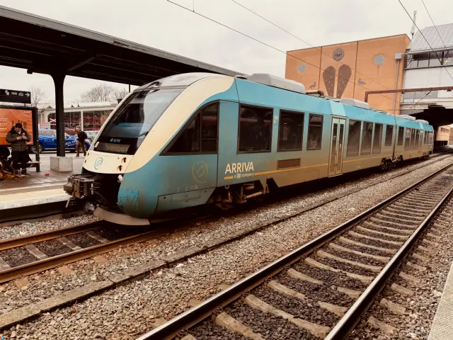 Billede af ARRIVA AR 1029 fotograferet ud for Odense Banegård Center.