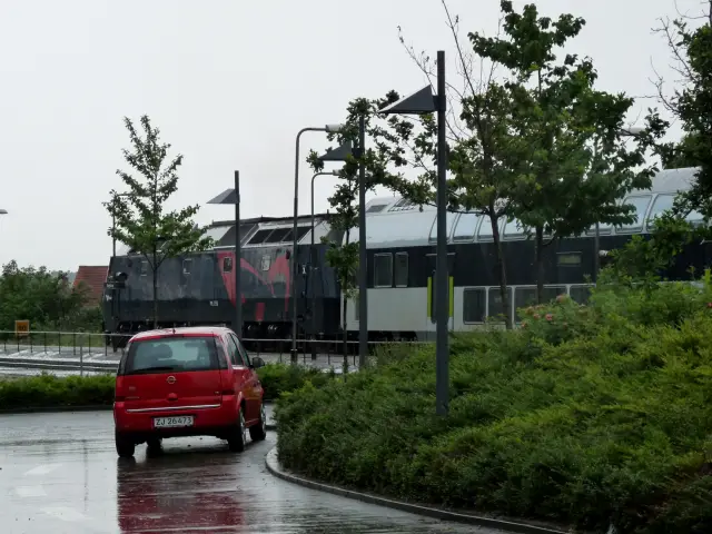 Billede af DSB ME 1532 fotograferet ud for Regstrup Station.