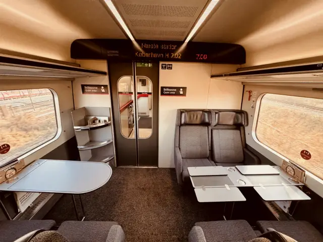 Billede af indretningen af DSB Litra MF (IC3) - Scandia årgang 1989-1998.