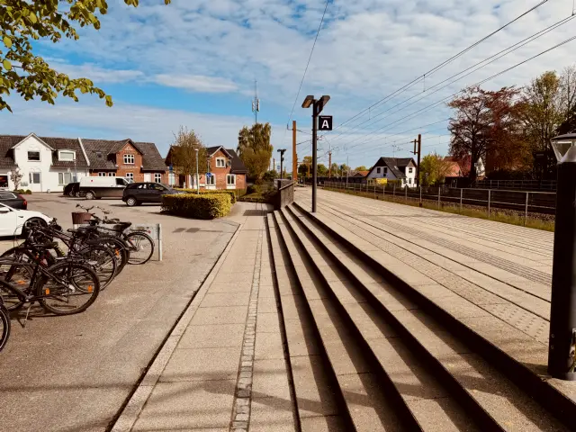 Billede af Hedensted Billetsalgssted - Billetsalgssted er nedrevet, men Hedensted Billetsalgssted har ligget her.