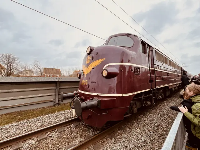Billede af DSB MY 1135 fotograferet ud for Gelsted Station.
