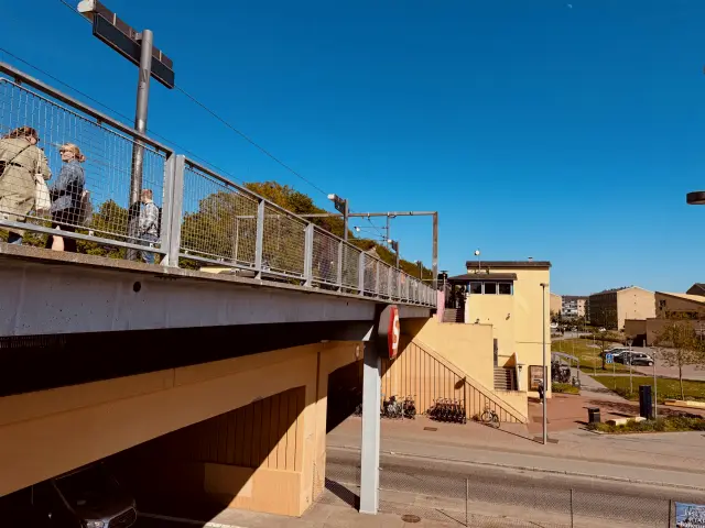 Billede af Malmparken S-togstrinbræt.