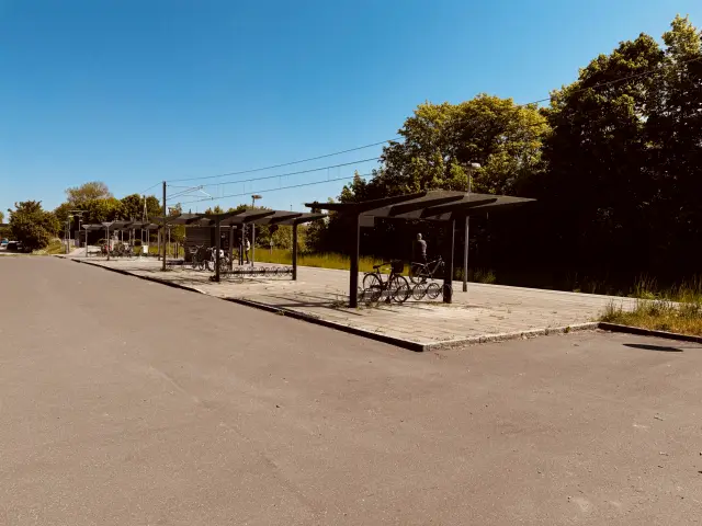 Billede af Løgten Letbanestation.