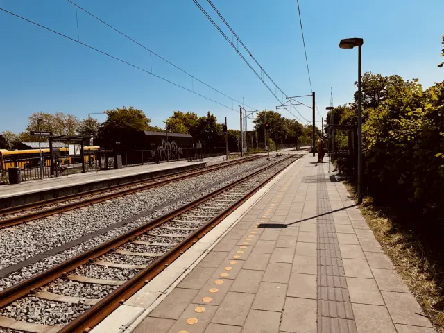 Billede af Vestre Strandallé Station.