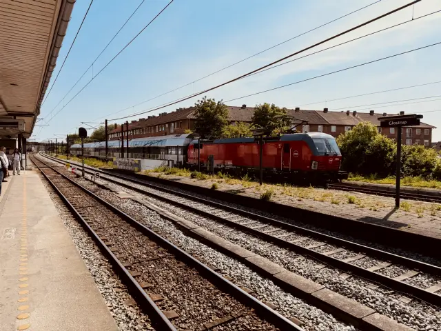Billede af DSB EB 3234 fotograferet ud for København Hovedbanegård.