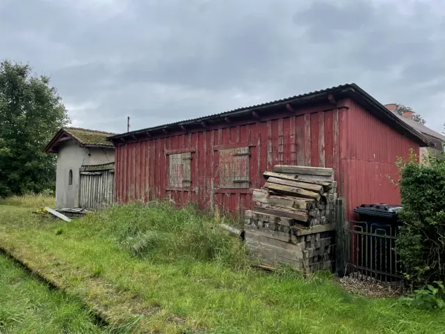 Billede af Bylderup-Bov Station set fra sporsiden.