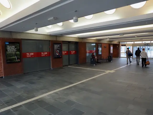 Billede af Frederikshavn Station, ventesal
