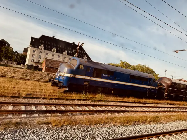 Billede af Contec MX 1008, tidligere DSB MX 1008 fotograferet ud for Ringsted Station.