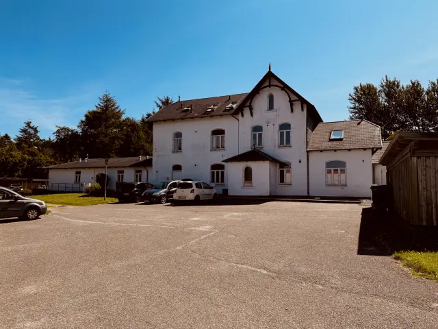 Billede af Sommersted Amtsbanegård.