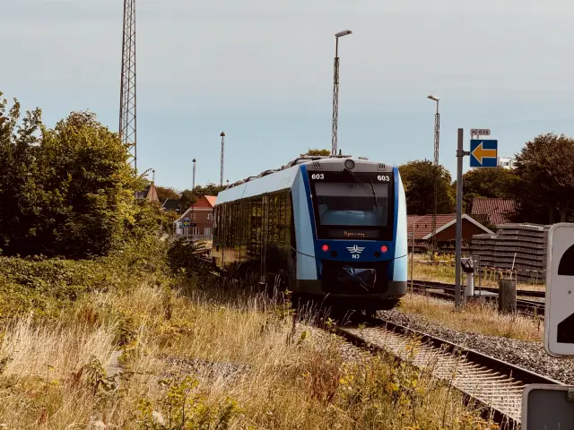 Billede af NJJ LM 603 fotograferet ud for Kvægtorvet Station.