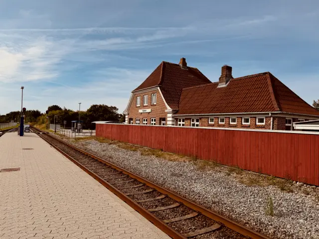 Billede af Tornby Station.