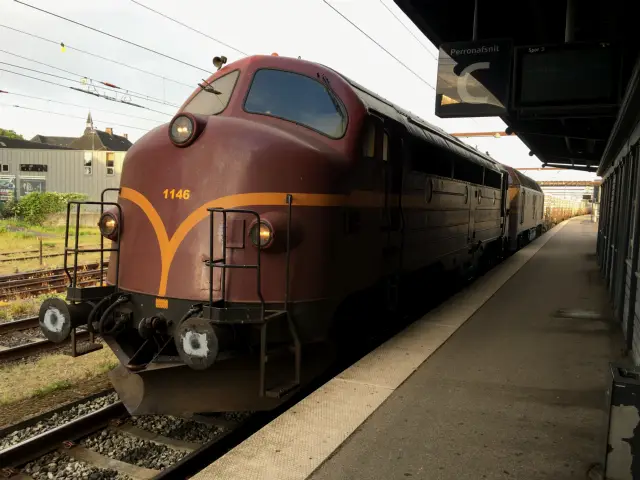 Billede af CFLCD MY 1146, tidligere DSB MY 1146 fotograferet ud for Odense Banegård Center.