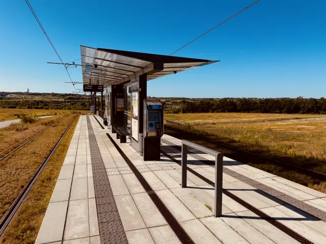 Billede af Lisbjerg Bygade Letbanestation.