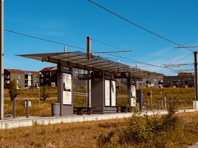 Billede af Lisbjerg Bygade Letbanestation.