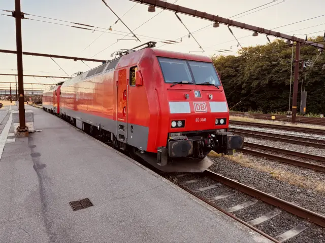 Billede af DBCSC EG 3106, tidligere DSB EG 3106 fotograferet ud for Fredericia Station.