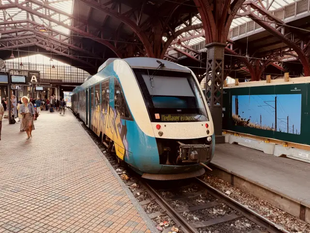 Billede af GoCollective AR 1007, tidligere ARRIVA AR 1007 fotograferet ud for Aarhus Hovedbanegård.