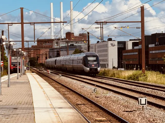 Billede af DSB MG 5650 fotograferet ud for Nordhavn S-togstrinbræt.