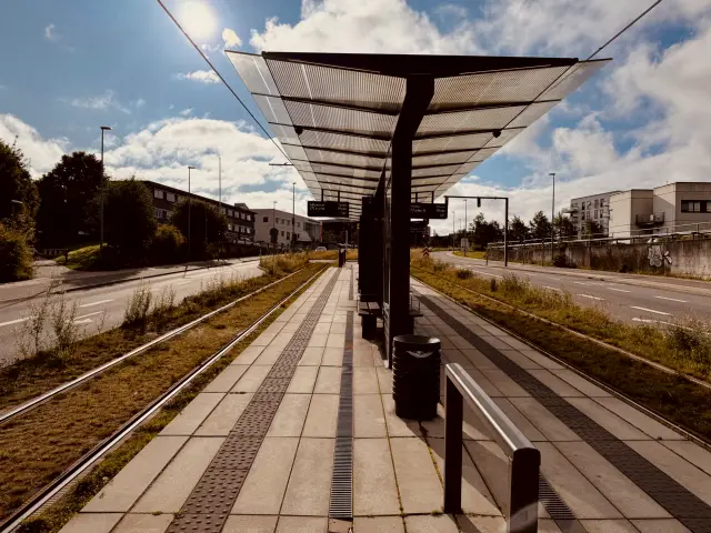 Billede af Olof Palmes Allé Letbanestation.