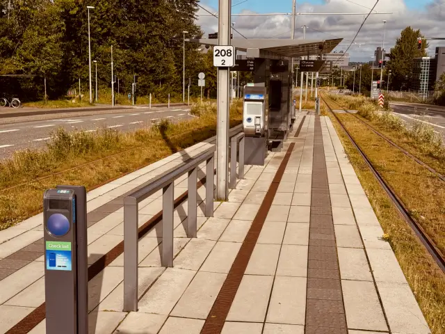 Billede af Olof Palmes Allé Letbanestation.