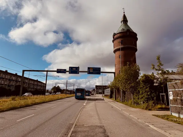 Billede af Vandtårnet ved Vandtårnet (Ringvejen) Letbanestation.