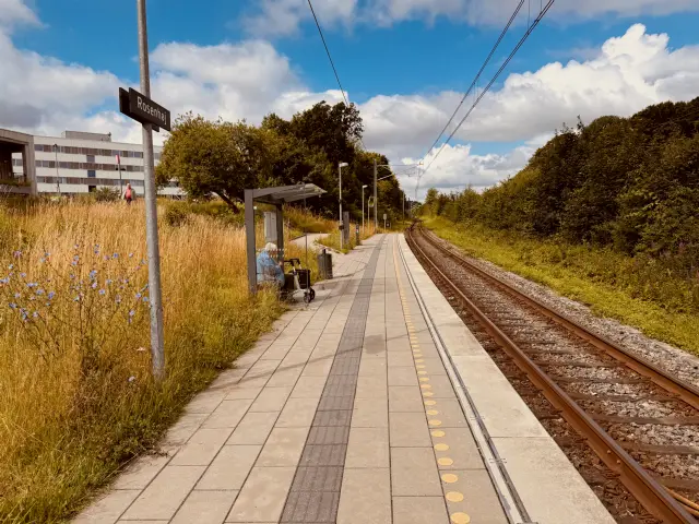 Billede af Rosenhøj Letbanestation.