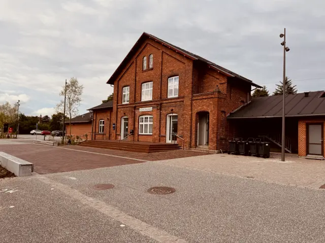 Billede af Hovedgård Station.