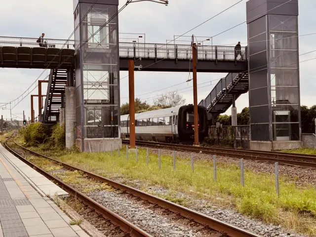 Billede af DSB MF 5034 fotograferet ud for Viby Jylland Station.