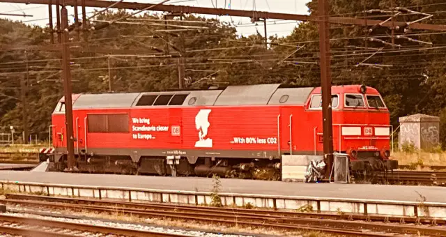 Billede af DBCSC MZ 1453, tidligere DSB MZ 1453 fotograferet ud for Fredericia Station.