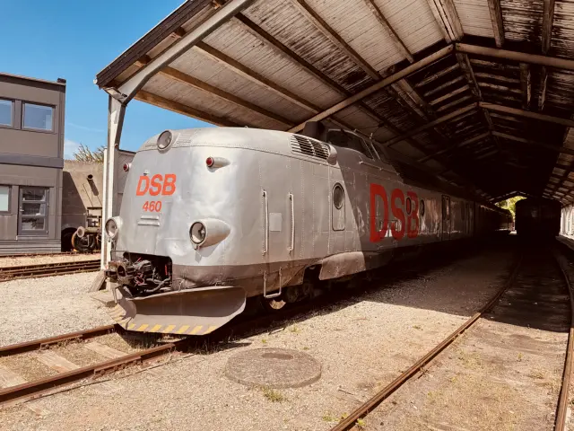 Billede af DSB Litra MA 460 - MAN TEE.