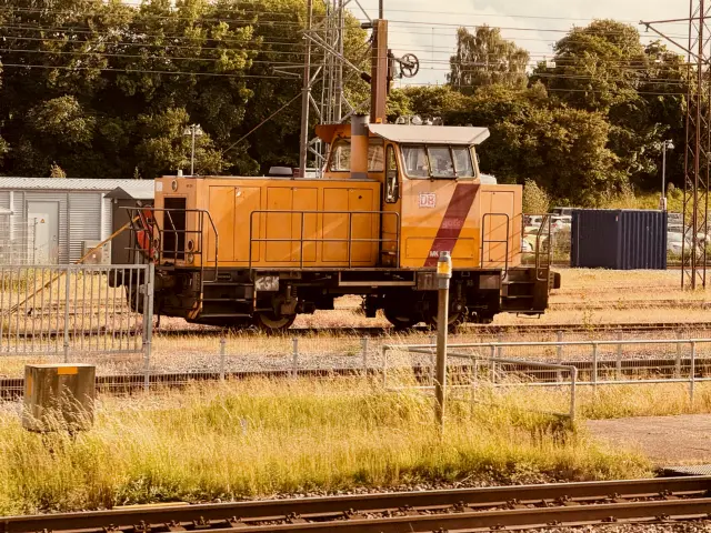 Billede af DBCSC MK 624, tidligere DSB MK 624 fotograferet ud for Ringsted Station.
