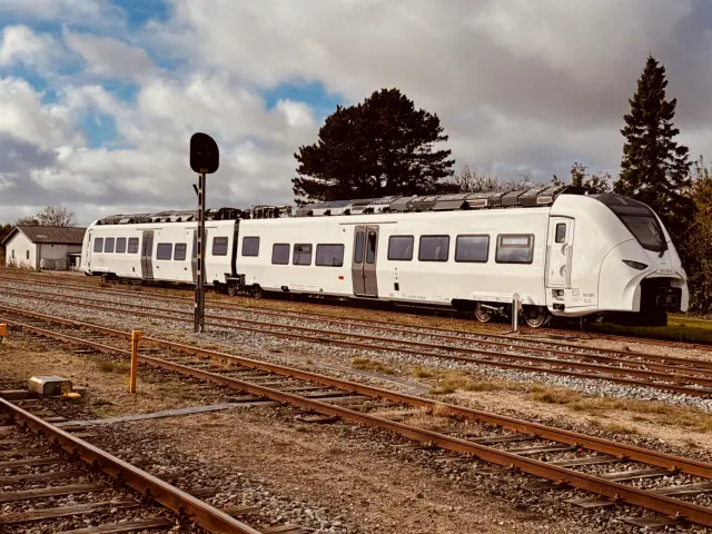 Billede af MJB 50 fotograferet ud for Lemvig Station.