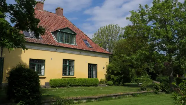 Billede af Flintinge Station med perronkant.
